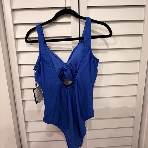 NWT DKNY size 8 Vibrant Blue One Piece swimwear - Picture 3 of 5